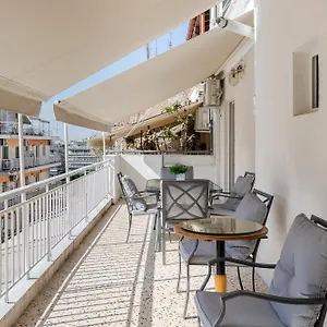 Stavroula's House Center, Penthouse Apartment